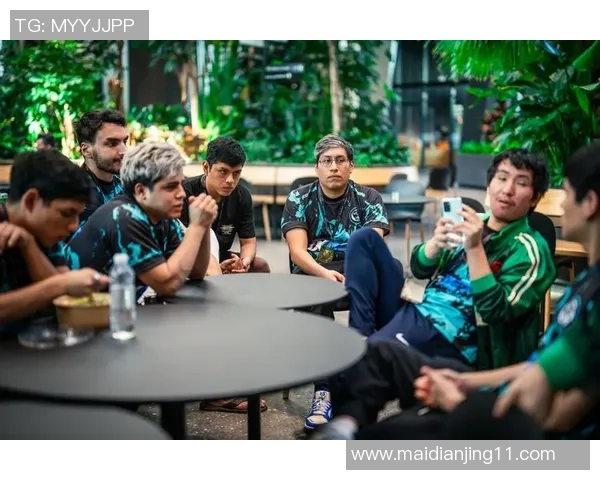 深入探讨DOTA2LNG团队配合策略与战术分析